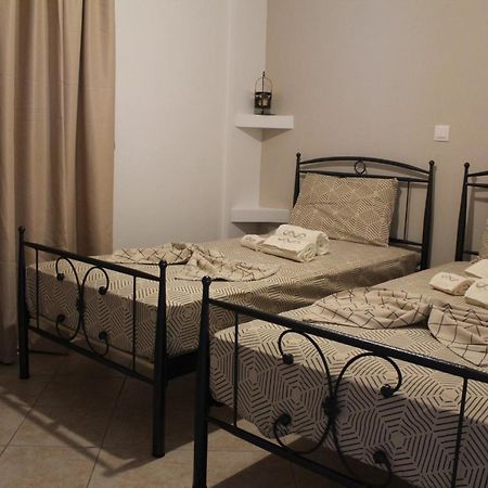Romanon Vakis Apartments 5 מראה חיצוני תמונה